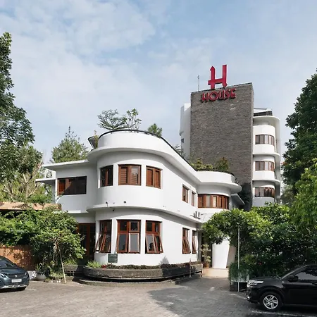 Hotel House Sangkuriang